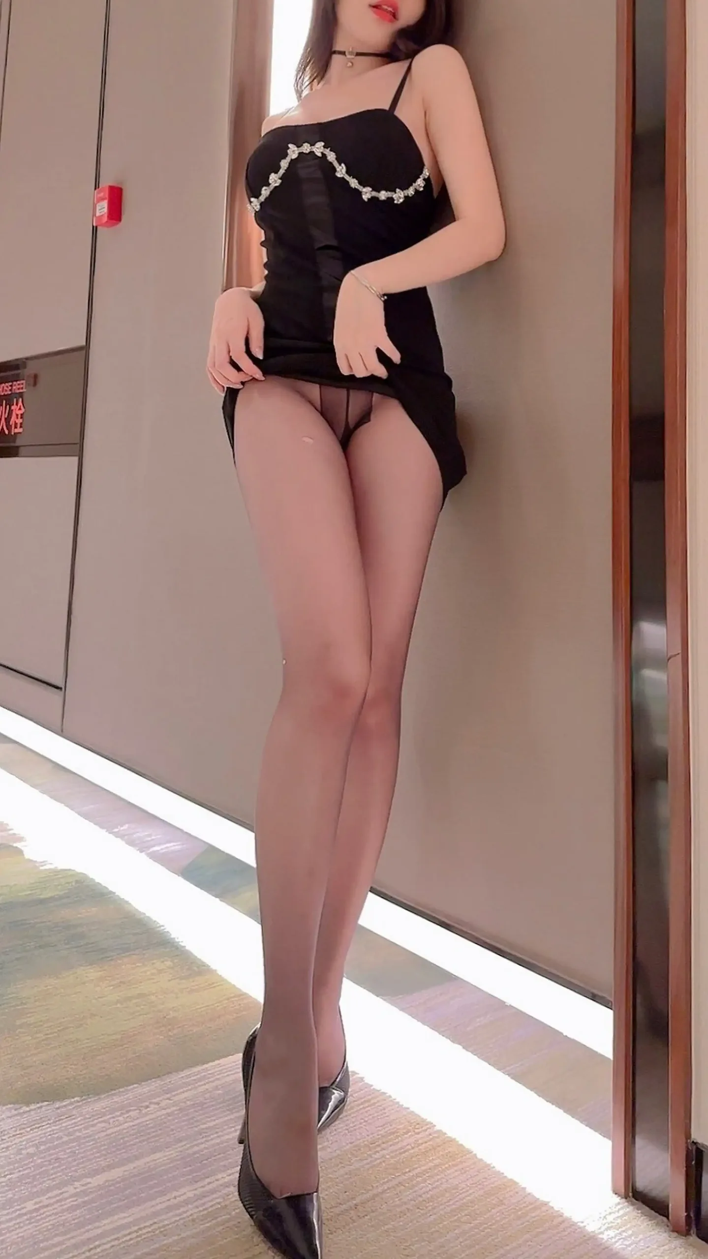 [秀人网] 第FW0595期 徐莉芝写真 55P - 第 48 张写真
