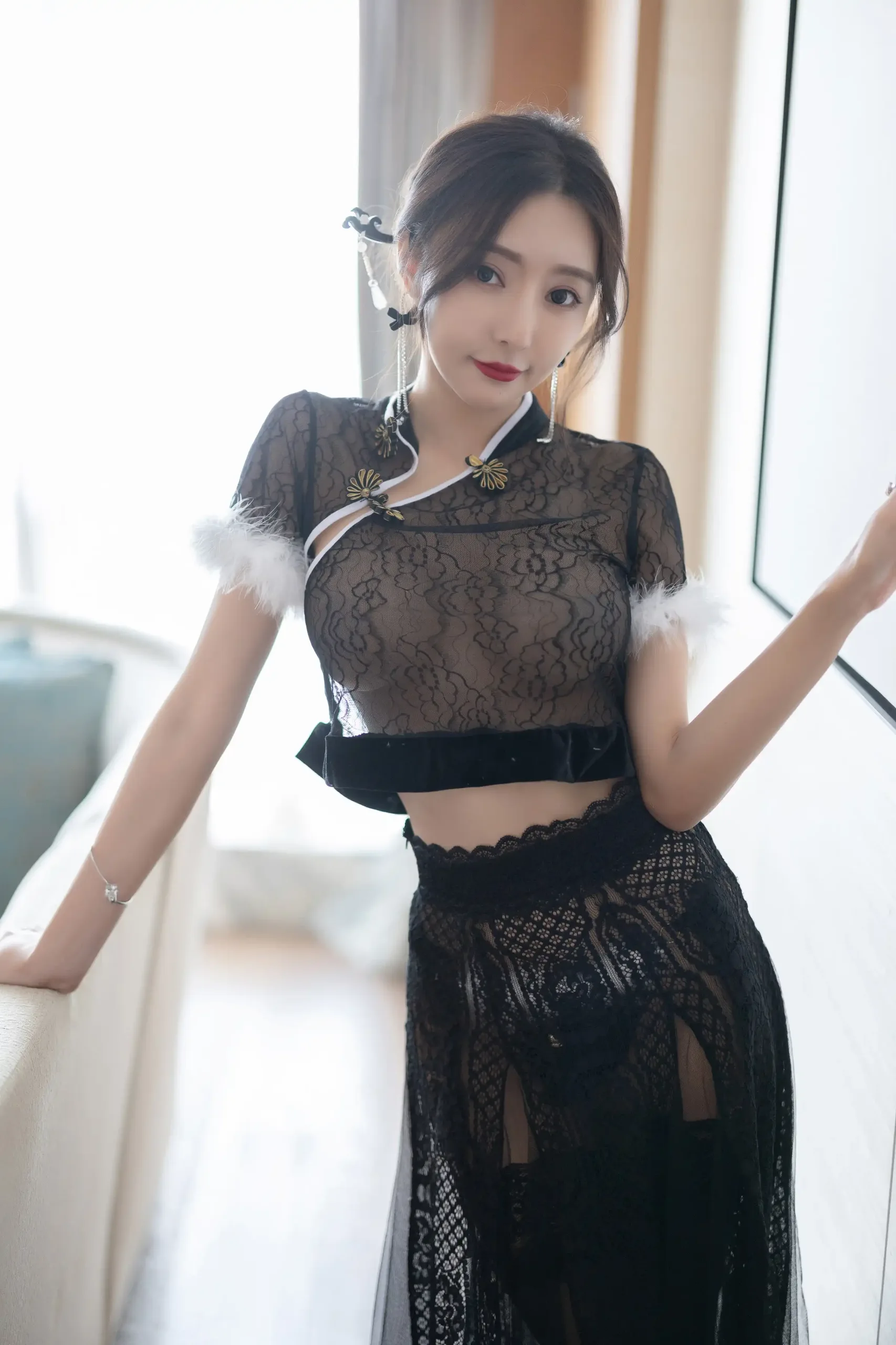 [秀人网] 第FW0623期 王馨瑶写真 110P - 第 42 张写真