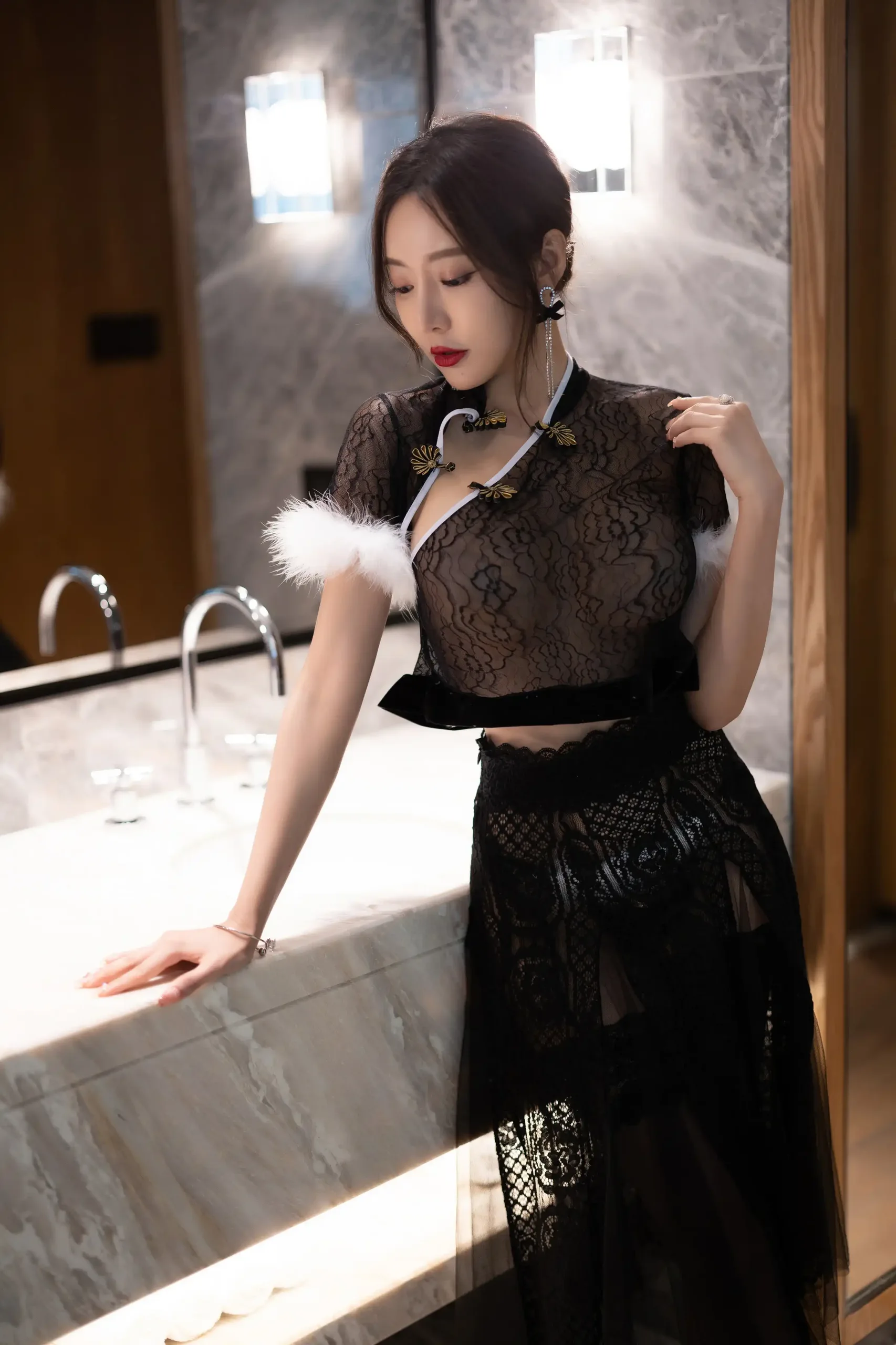 [秀人网] 第FW0623期 王馨瑶写真 110P - 第 48 张写真