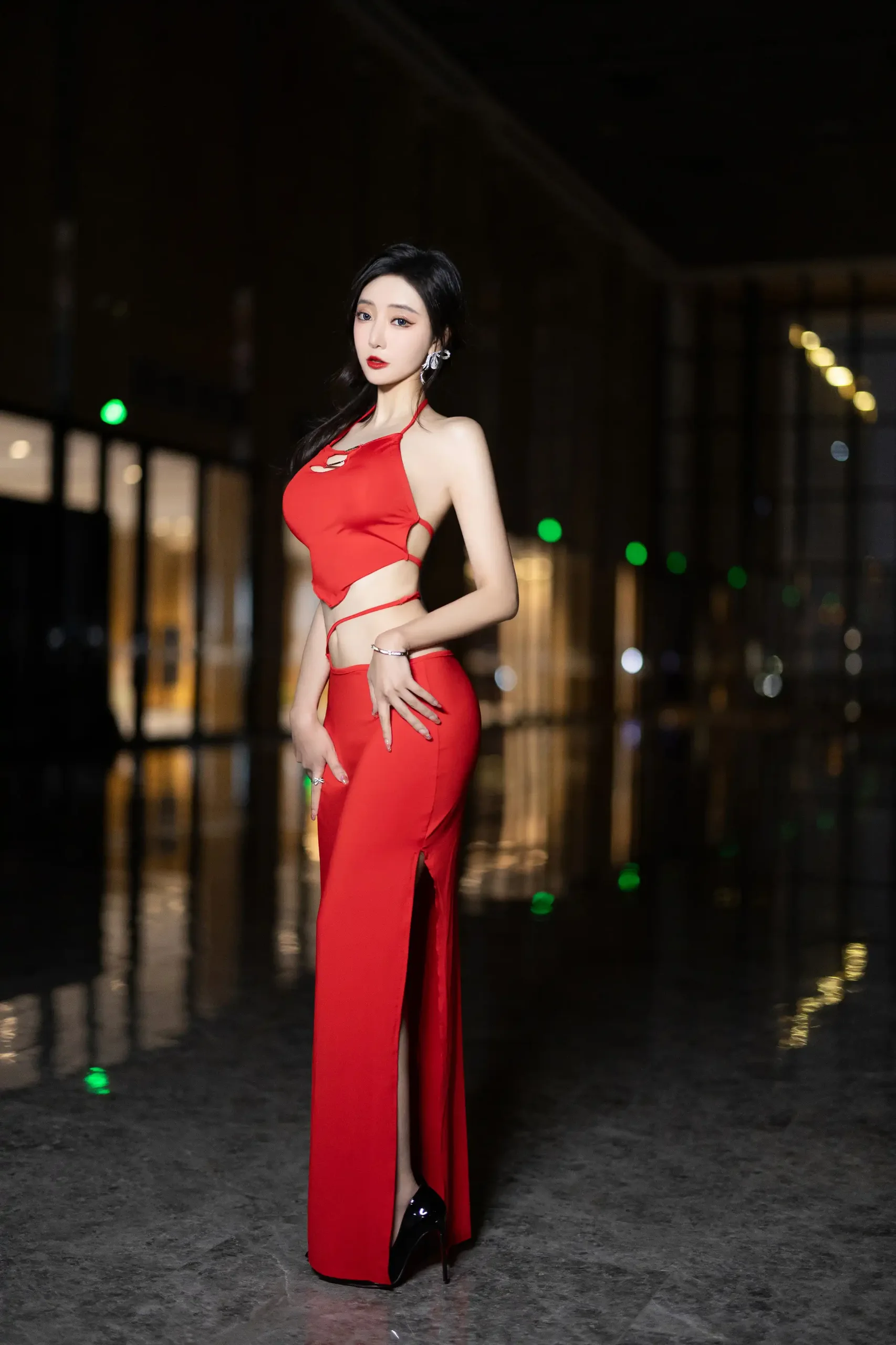 [秀人网] 第FW0672期 王馨瑶写真 120P - 第 2 张写真